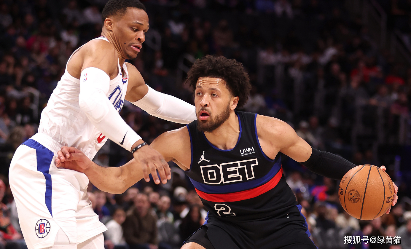 开元娱乐-里程碑夜！明尼苏达森林狼内部沟通；荷甲国际比赛日刷纪录；赛场秩序良好；更衣室氛围转暖的简单介绍